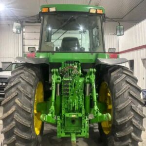 John deere tractor